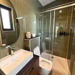 Chalet Tiny Forest House Met Vrij Uitzicht *